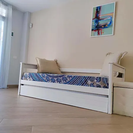 Apartment Playa De Americas 600mt From The Internet Free Playa de las Américas