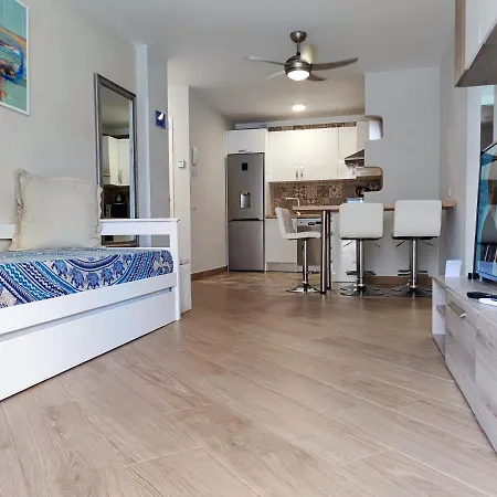 Apartment Playa De Americas 600mt From The Internet Free *