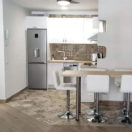 Apartment Playa De Americas 600mt From The Internet Free