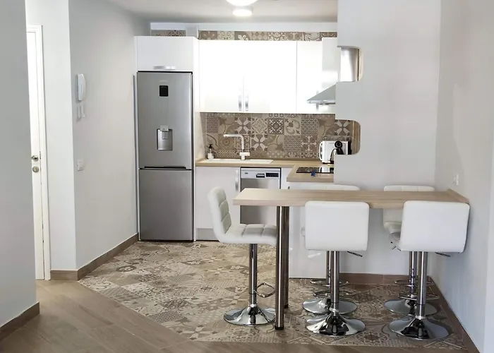 Apartament Playa De Americas 600mt From The Internet Free